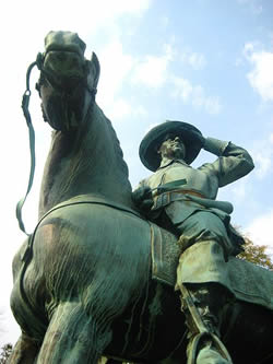 Image of Walpole statue